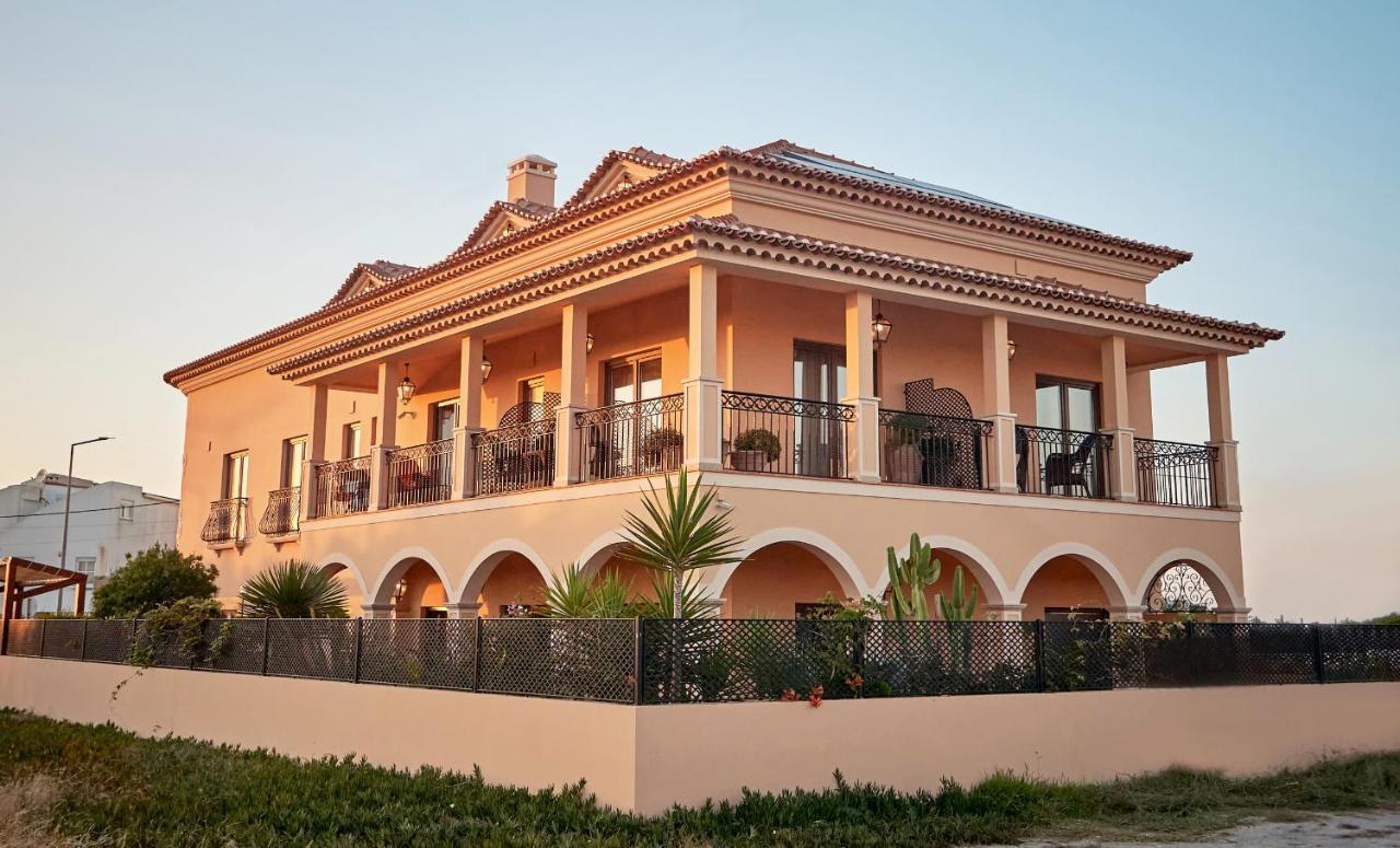 בליאל Silver Coast Beach Residence מראה חיצוני תמונה